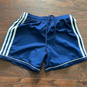 Adidas shorts EUC